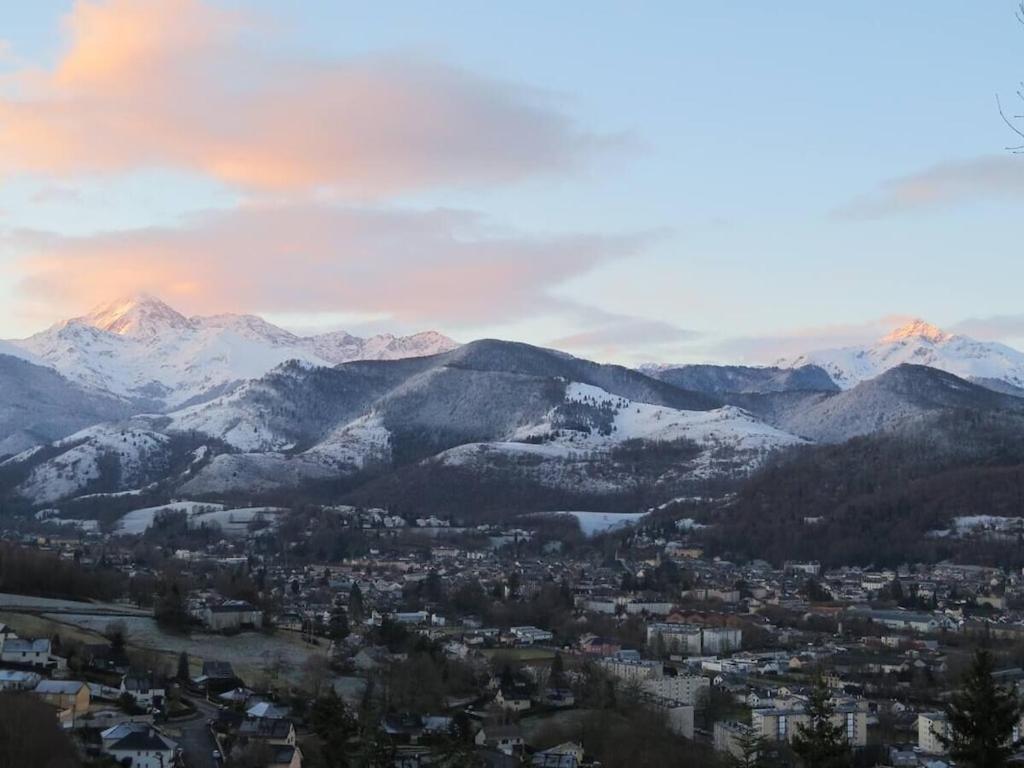 Terrasse, Jardin,, Appartement 80M², Vue Montagne, Wifi, Bureau Bagnères-de-Bigorre Exterior foto